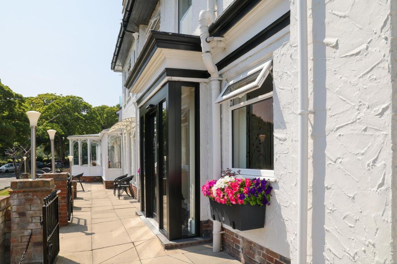 Park Manor Hotel Scarborough Dış mekan fotoğraf